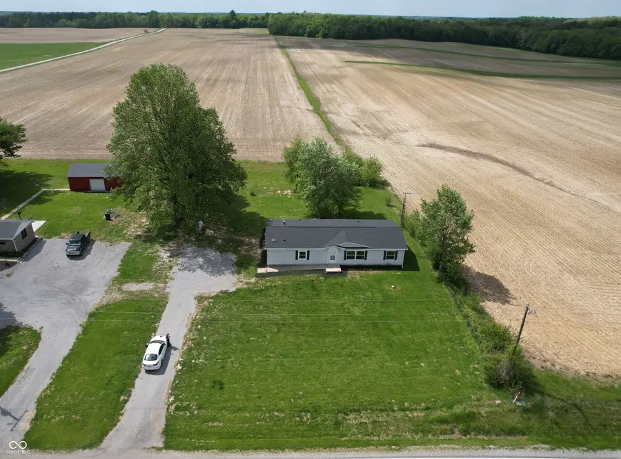 5129 W State Road 32, Crawfordsville, IN 47933 - #3