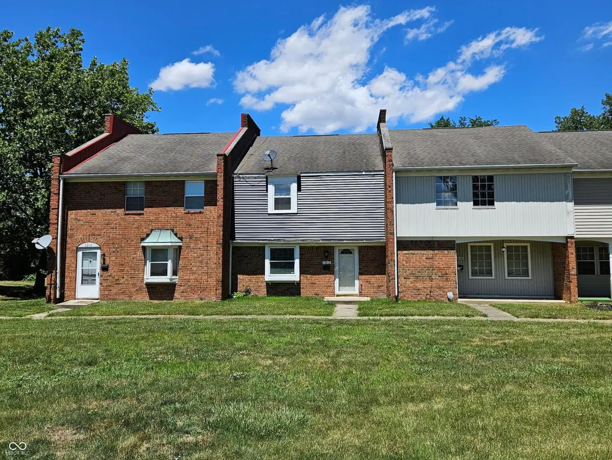 6312 Commons Drive, Indianapolis, IN 46254 - #1
