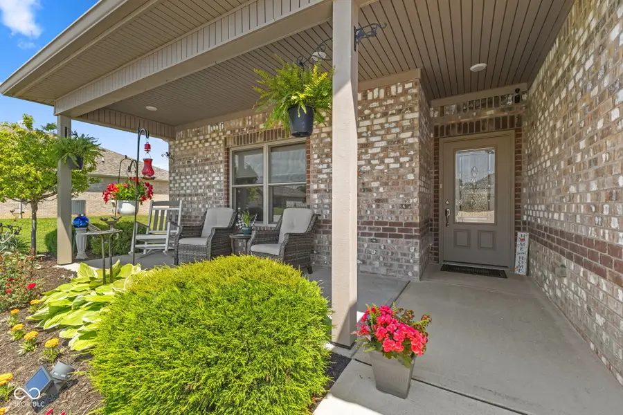 10049 N Mill Run Drive, Monrovia, IN 46157 - #2
