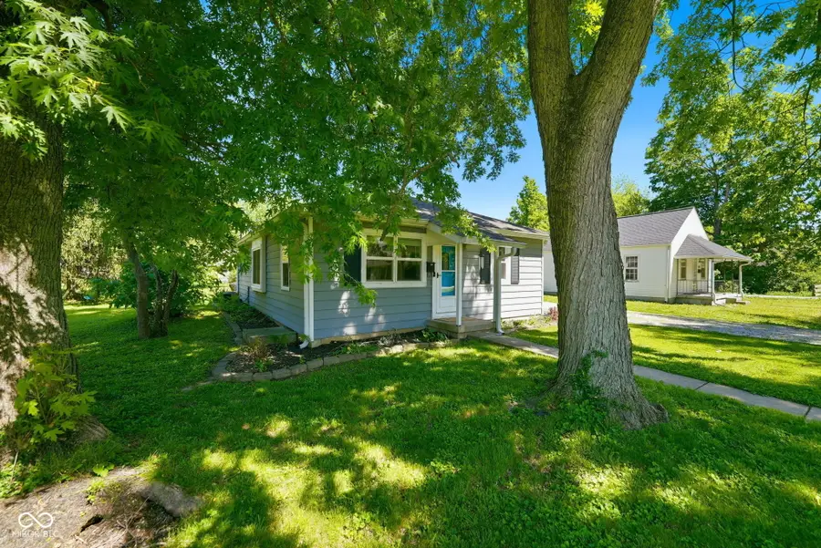 305 N East Street, Plainfield, IN 46168 - #2