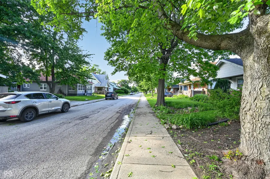 745-747 Wallace Avenue, Indianapolis, IN 46201 - #3