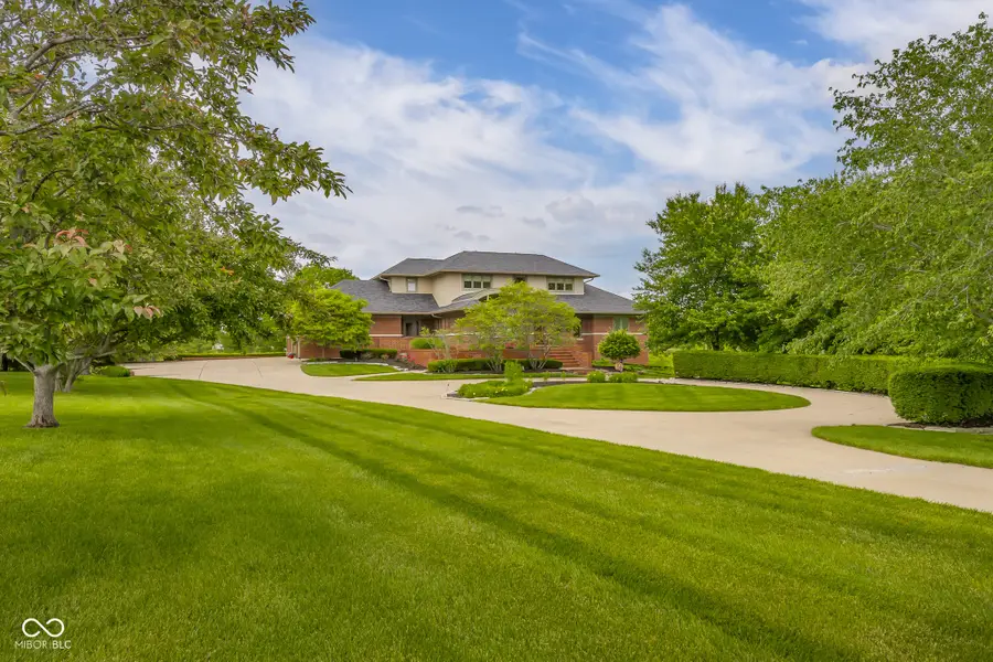 8224 W Mulligan Lane, Columbus, IN 47201 - #2