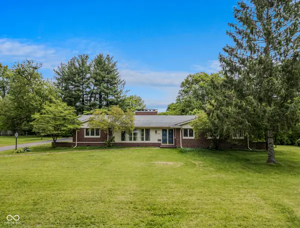 3233 Woodland Parkway, Columbus, IN 47203