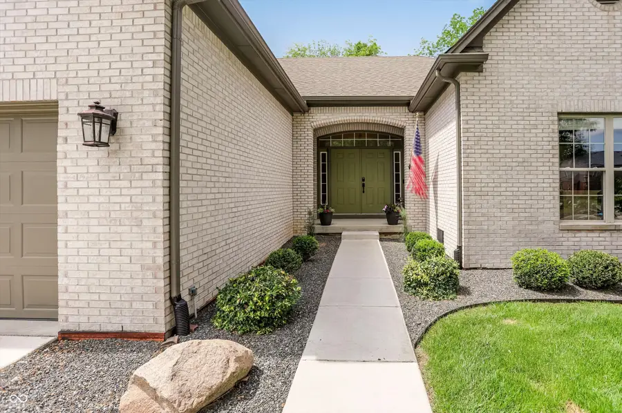 4300 Tally Ho Circle, Zionsville, IN 46077 - #3