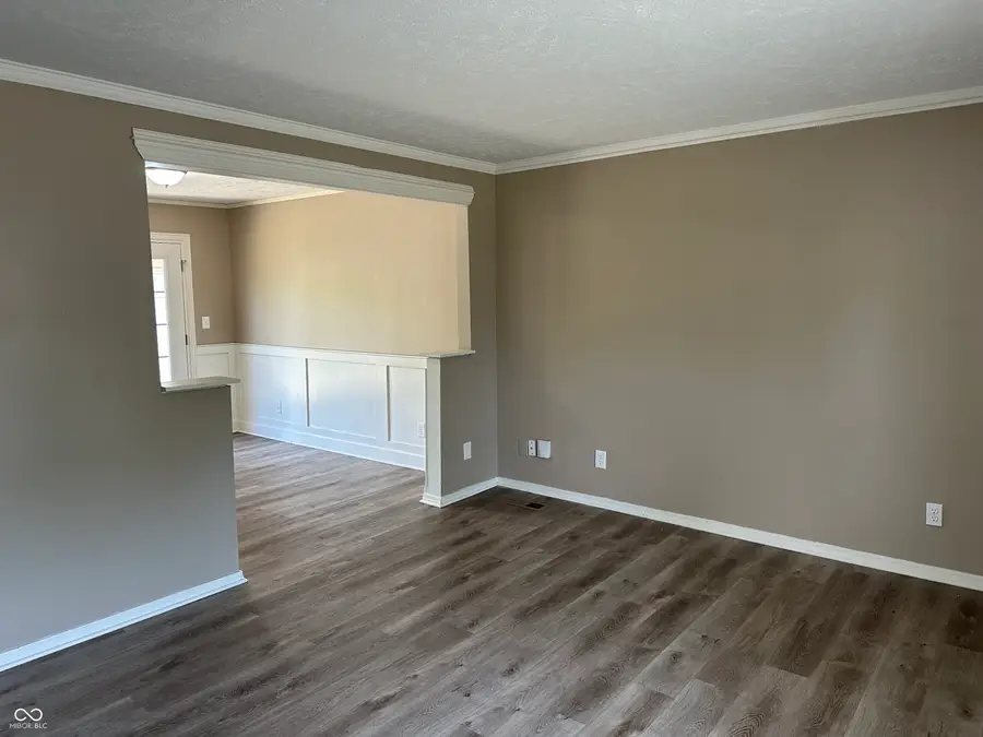 8212 Laughlin Drive, Indianapolis, IN 46219 - #3