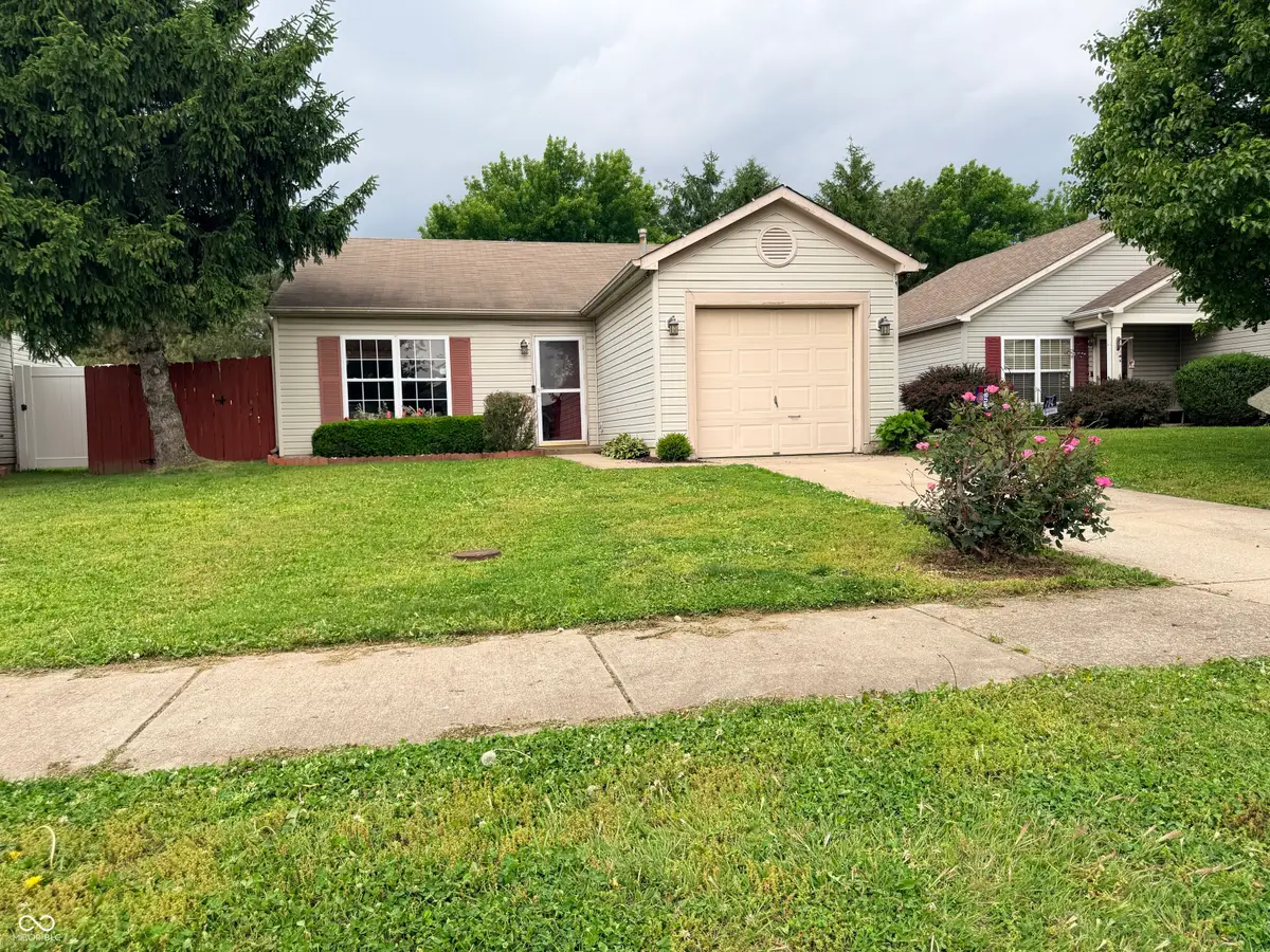 1098 Williamsburg Way, Indianapolis, IN 46234 - #1