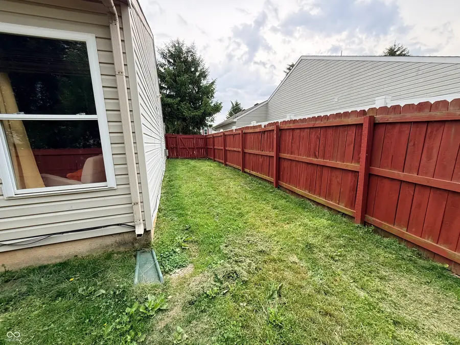 1098 Williamsburg Way, Indianapolis, IN 46234 - #2