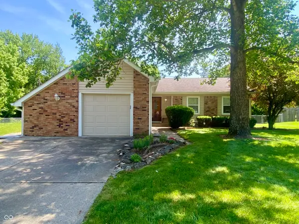 7749 Venetian Way, Indianapolis, IN 46217