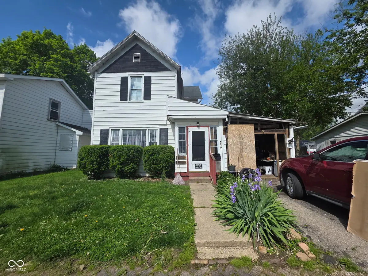 712 S Clinton Street, Alexandria, IN 46001 - #1