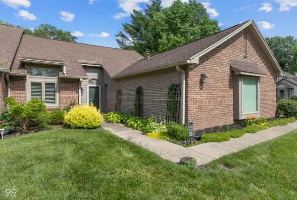8951 Pennwood Court, Indianapolis, IN 46240