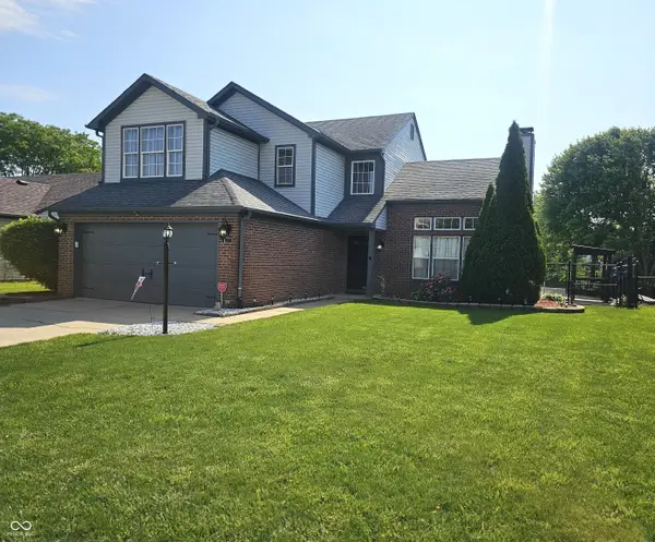5555 Cherry Field Drive, Indianapolis, IN 46237