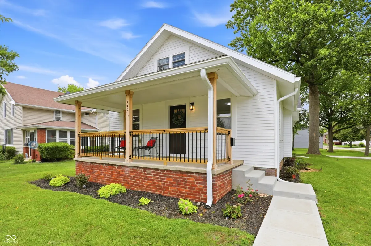 225 Green Street, Tipton, IN 46072 - #1