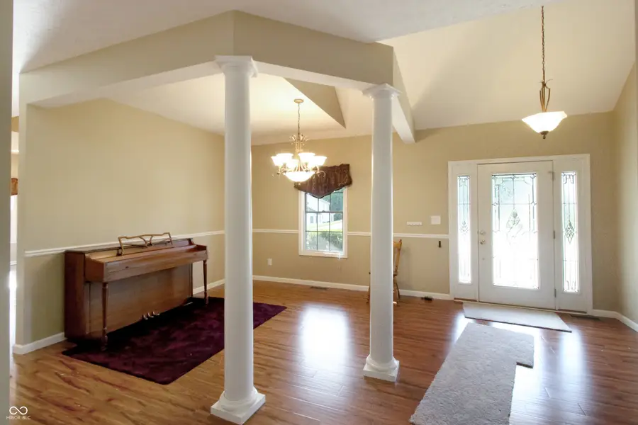 5140 Bull Run, Columbus, IN 47203 - #2