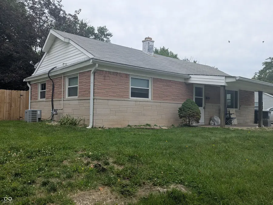 434 Park Drive, Greenwood, IN 46143 - #2