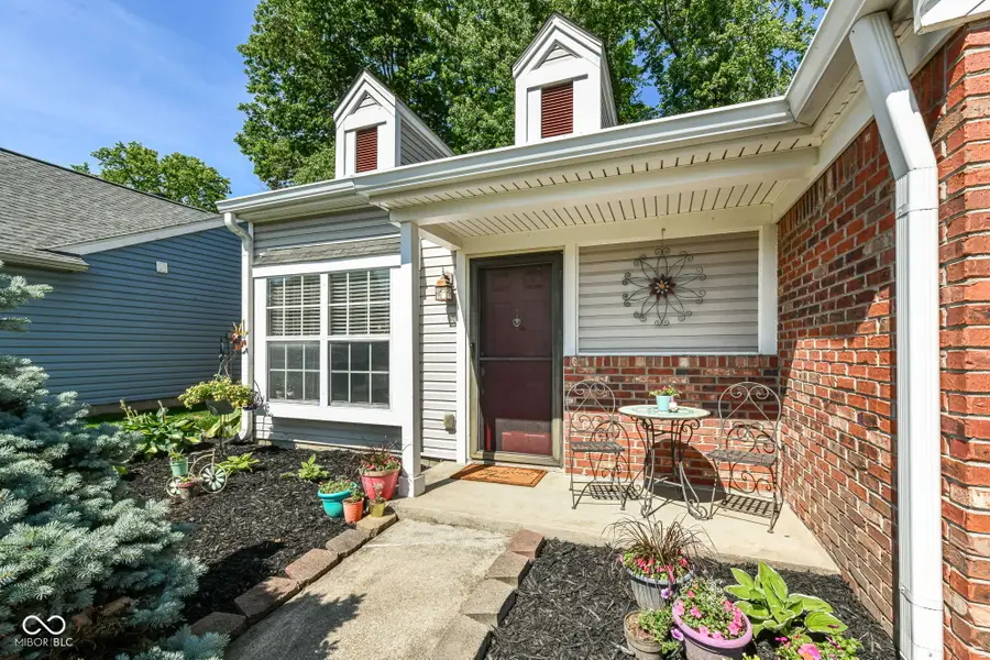 9691 Roxbury Drive, Fishers, IN 46038 - #3