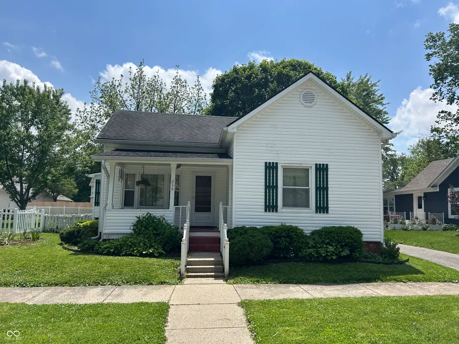 239 Walnut Street, Greenfield, IN 46140 - #3