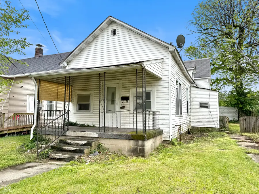 1327 S Harrison Street, Shelbyville, IN 46176 - #2