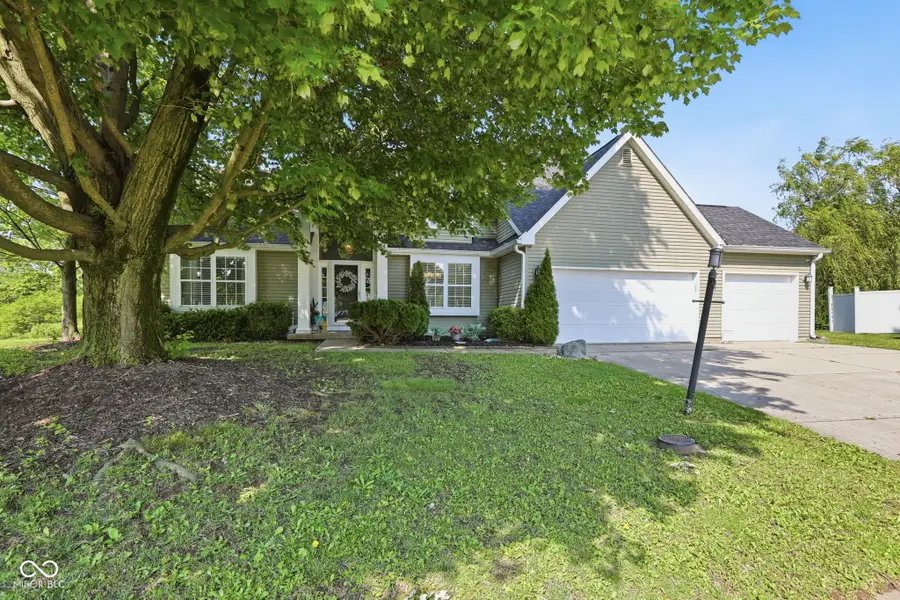 10605 Young Lake Drive, Indianapolis, IN 46239 - #2