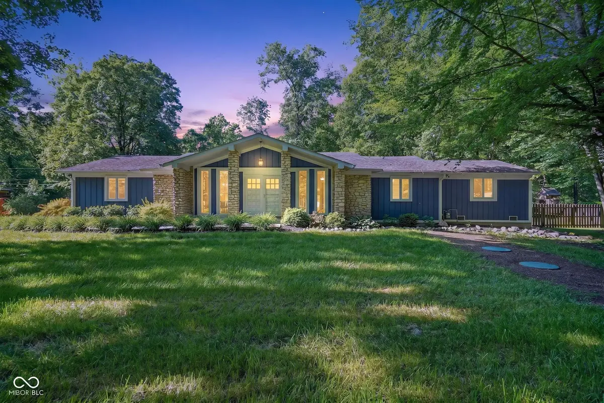 4561 S Brooklawn Drive, New Palestine, IN 46163 - #1