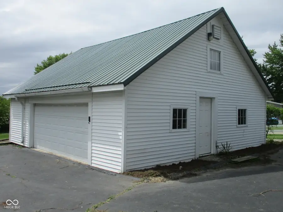 1203 S Ladoga Road, Crawfordsville, IN 47933 - #2