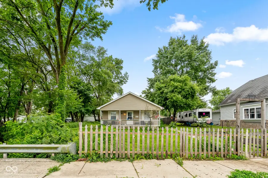 300 E Washington Street, Mooresville, IN 46158 - #3