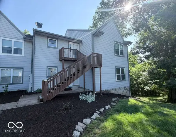 9640 S Bay Pointe Court #11, Bloomington, IN 47401