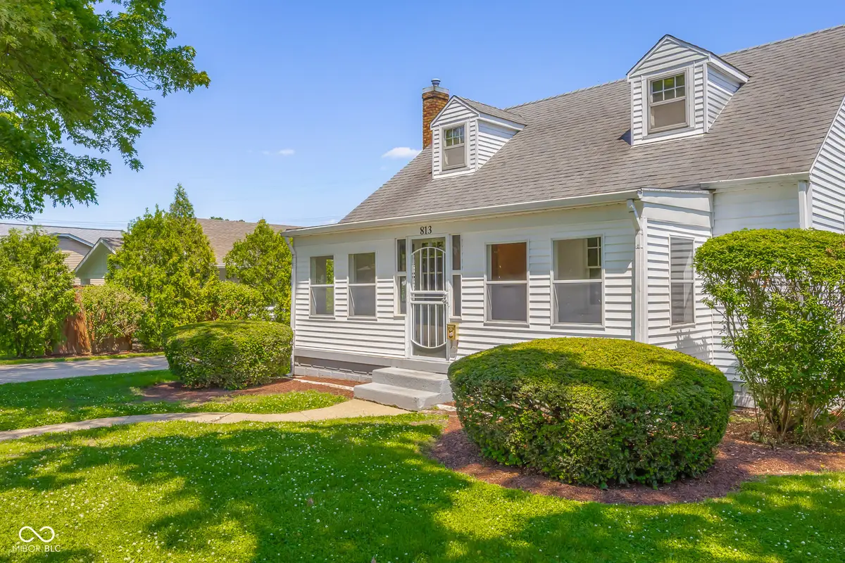 813 Central Place, Columbus, IN 47201 - #1