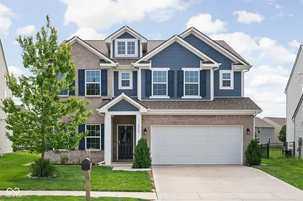 5319 Maywood Drive, Whitestown, IN 46075