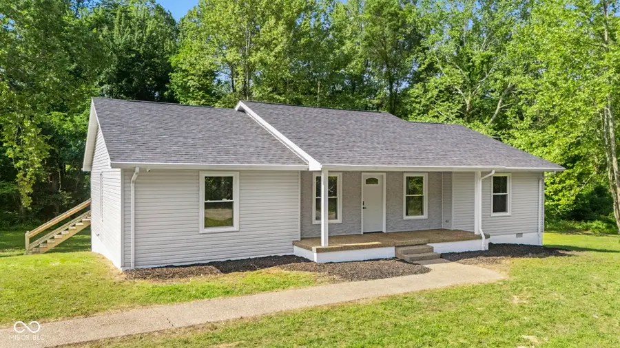 934 E Crothersville Road, Austin, IN 47102 - #2