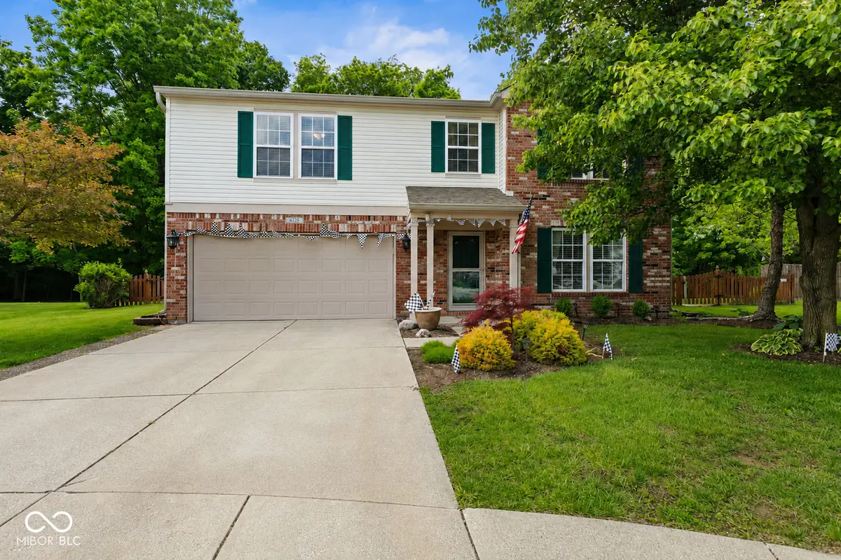 6725 Amber Springs Way, Indianapolis, IN 46237 - #1