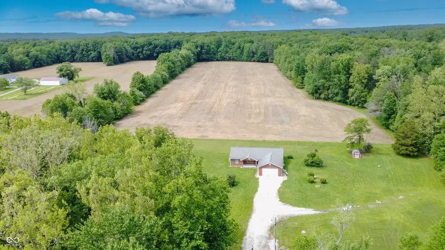7450 W Deaver Road, Columbus, IN 47201 - #3