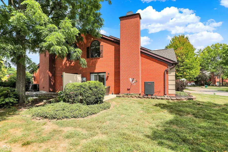 9394 Golden Leaf Way, Indianapolis, IN 46260 - #3