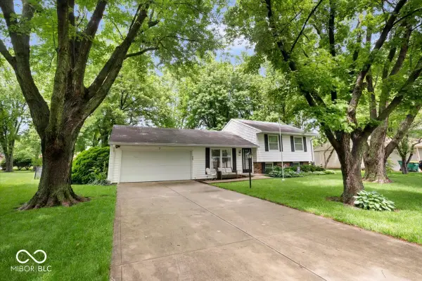 7 Sleepy Hollow Drive, Westfield, IN 46074