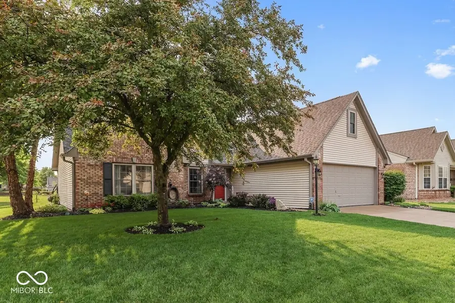 1053 Fountain Grass Drive, Greenwood, IN 46143 - #2