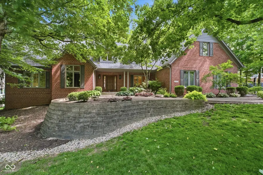 4643 Hickory Court, Zionsville, IN 46077 - #2