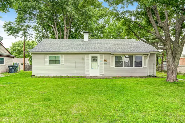 460 Southgate Drive, Greenwood, IN 46143