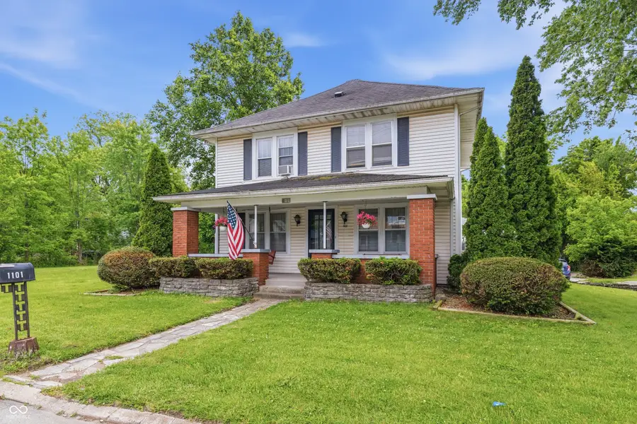 1101 E 10th Street, Anderson, IN 46012 - #2