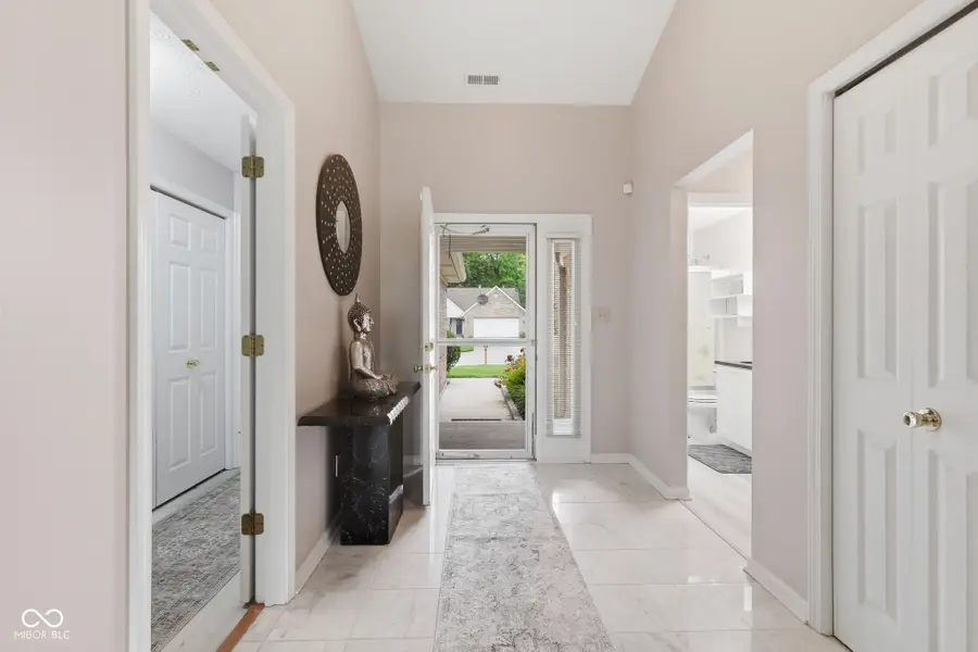 9555 Summer Ridge Place, Indianapolis, IN 46260 - #3