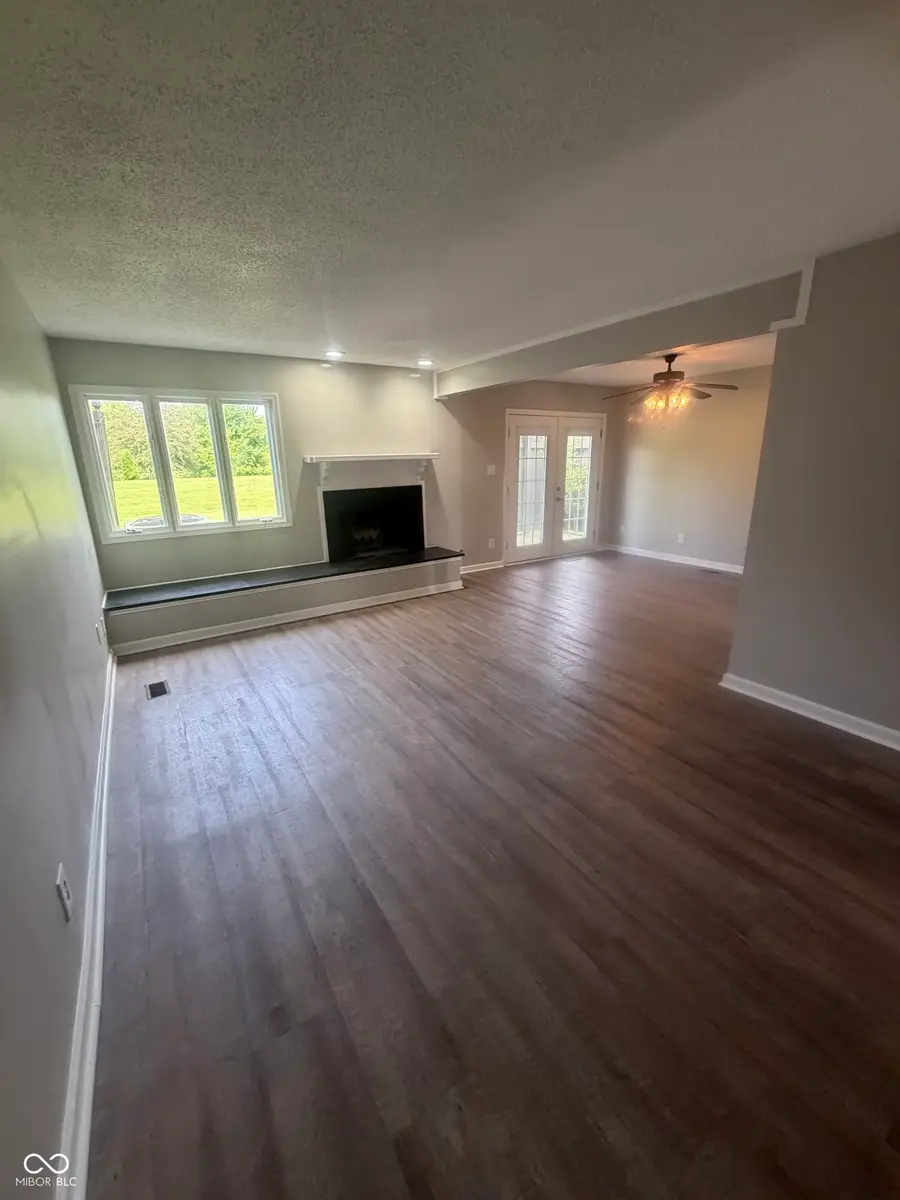 635 Cobblestone Road, Avon, IN 46123 - #2