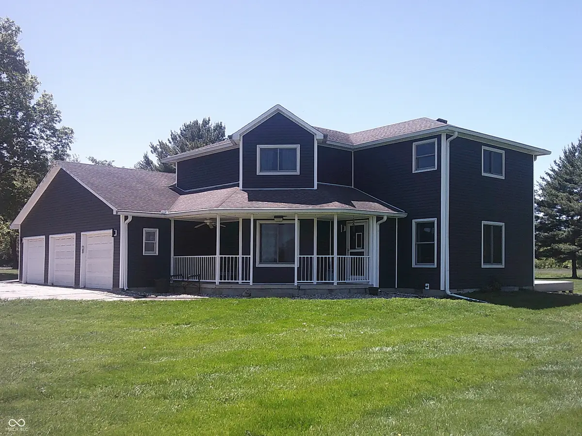 9735 S 400 W, Pendleton, IN 46064 - #1