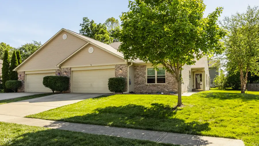 1203 Brittany Circle #B, Brownsburg, IN 46112 - #3