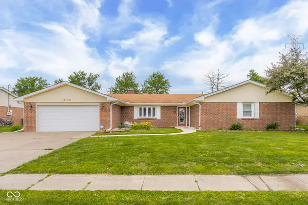 4730 Woodcrest Drive, Columbus, IN 47203