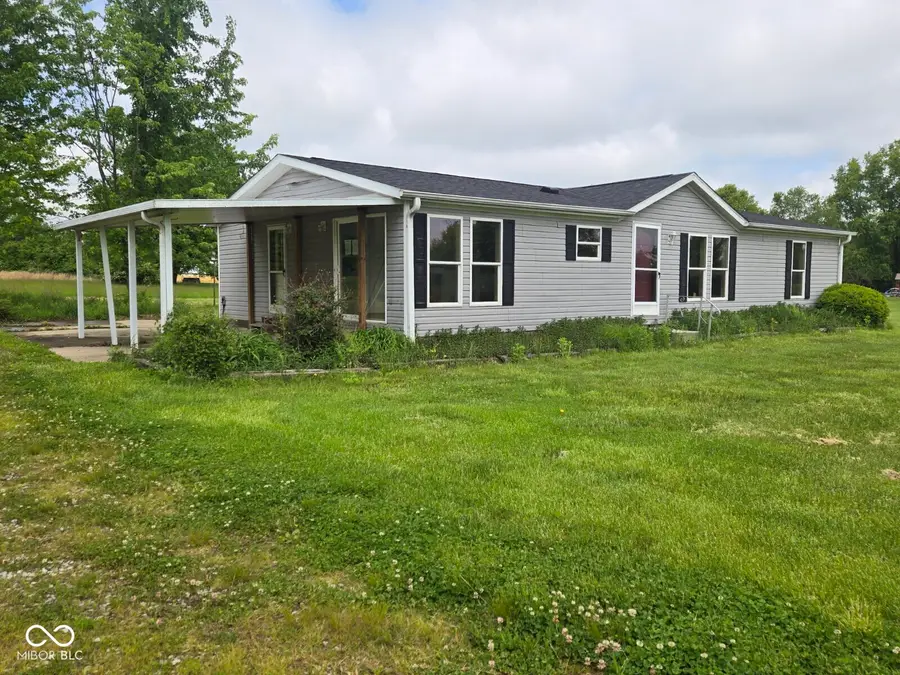 11349 S Singhurst Street, Terre Haute, IN 47802 - #2