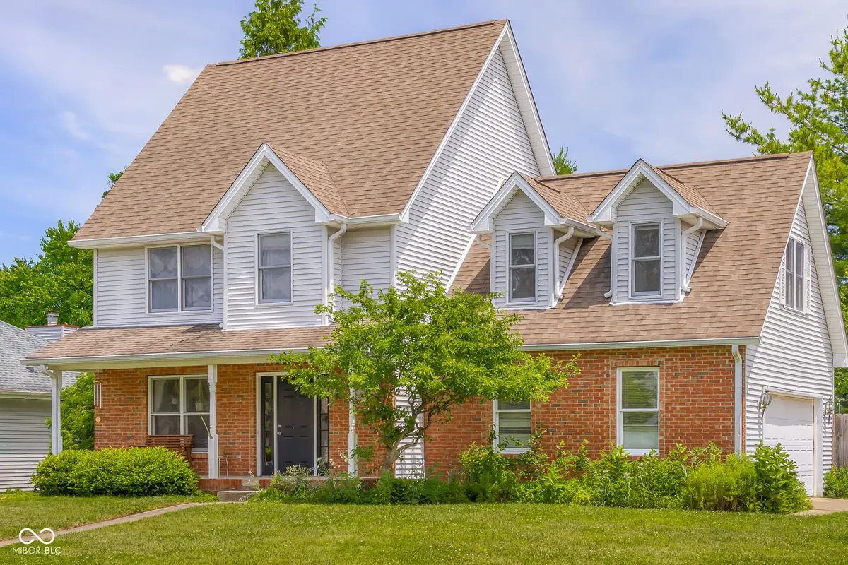 2137 Shiloh Drive, Columbus, IN 47203 - #1