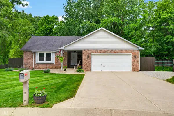 200 Raymond Court, Morgantown, IN 46160