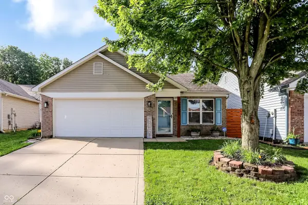 1013 Ebony Circle, Franklin, IN 46131