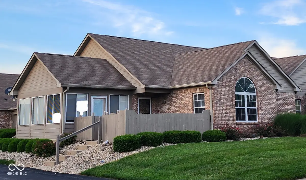 2325 Steeple Chase, Shelbyville, IN 46176 - #1