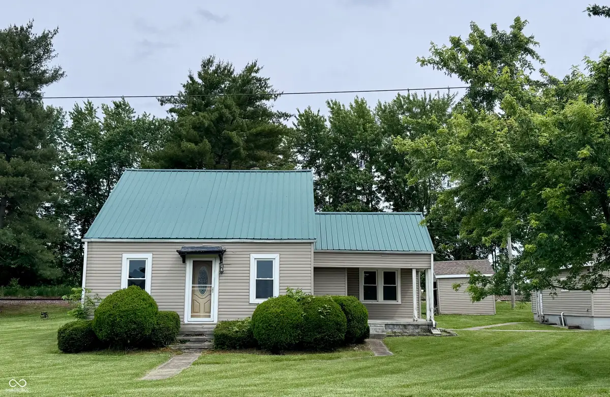 2538 E State Road 44, Connersville, IN 47331 - #1