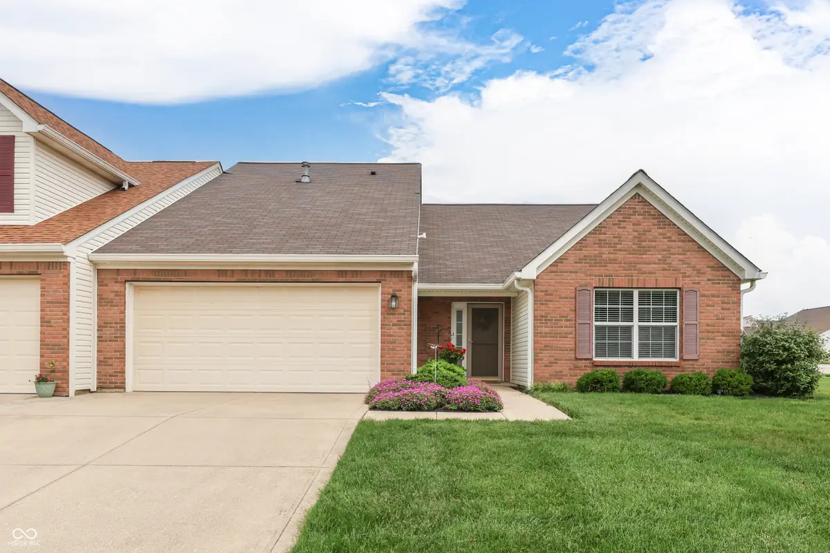 1448 Hamilton Drive, Greenwood, IN 46143 - #1