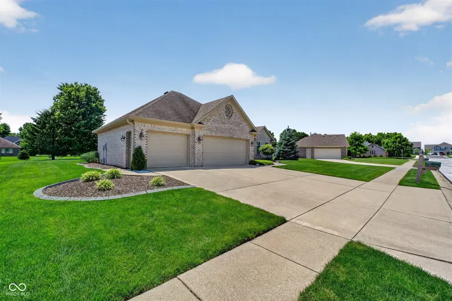7831 Juniper Lane, Avon, IN 46123 - #2